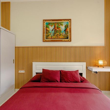 Happy Devi Guesthouse Canggu Dış mekan fotoğraf