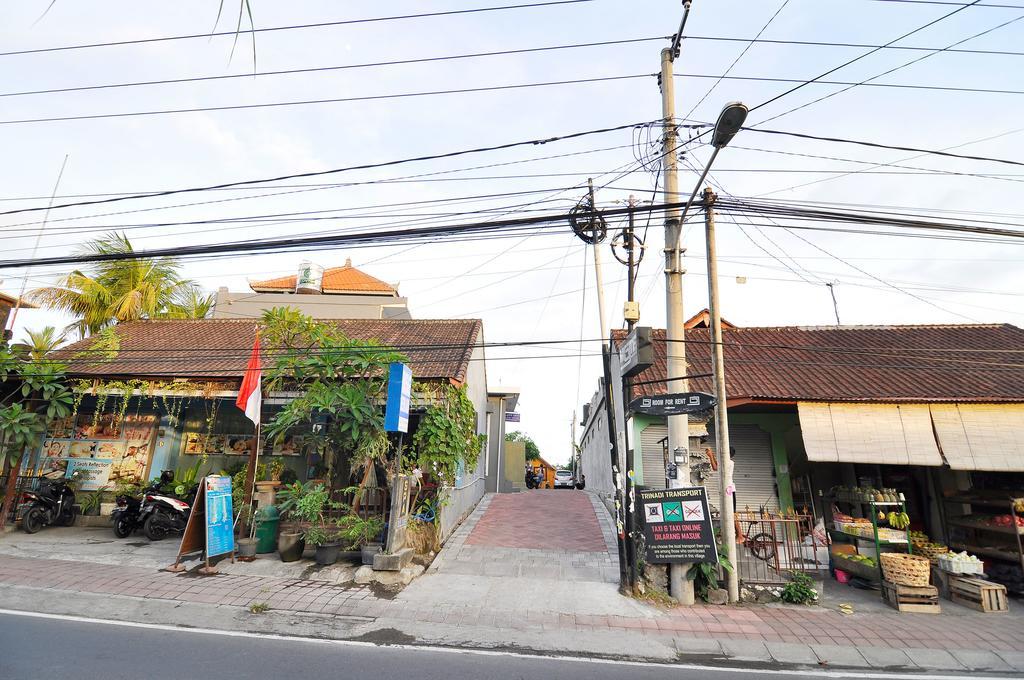Happy Devi Guesthouse Canggu Dış mekan fotoğraf